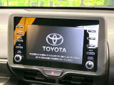 【8インチ ディスプレイオーディオ】大画面のディスプレイはAppleCarPlayやAndroidAutoが利用可能。大きな画面でスマホナビアプリ等が利用いただけます♪