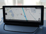 マツダコネクトの8.8インチワイドセンターディスプレイです。『Android Auto』『Apple CarPlay』や独自のコネクテッドサービスに対応したインターフェイスシステムです。