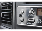 CDオーディオは、AUXでポータブルプレーヤーともつなげます