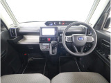 ミラーのステーやピラーのわずかなすき間からも危険を察知できるように設計されています。SUBARUならではの徹底したこだわりが、安心・安全な視界を提供します。