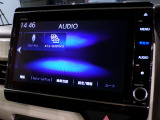 CD、DVD、Bluetooth、AM、FM、スマートフォン接続ができます。