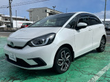 運転支援装置ホンダセンシング搭載車!フロントガラスにあるカメラで検知した情報をもとに快適な運転や、事故回避を支援する、安全運転支援システムです♪
