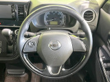 ステアリングも使用感が少なく、きれいな状態となっております♪