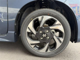 これからお車を購入し長くカーライフを楽しんで頂きたいと思い、当社スタッフは、そんな様々なお客様と安心して、楽しめるカーライフを一緒に考えてご提案させて頂いております。