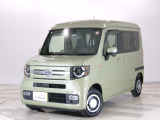 ホンダカーズ東京中央西新井店へようこそ。 当社下取りのお墨付き車両。人気車両で充実装備の一台。おススメです。どうぞご覧ください。