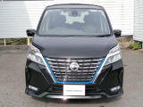 日産の先進技術を纏ったセレナ、安心安全快適に出かけましょう。