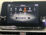 HDMI端子に専用ケーブルを差し込むとナビで動画を楽しめます★