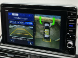 バックカメラも装備しております。車庫入れの苦手なお客様も安心!重宝してくれます!