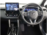 高いホールド性で運転姿勢が安定します。長距離ドライブでも疲れにくいのが魅力です。快適なドライビングライフをお送りください♪