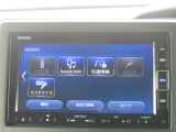 多彩なメディア再生。フルセグ、録音、DVD再生、Bluetooth対応です。