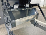 リヤ中央部に工具箱が付いています。