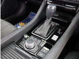 『1台』のお車に対して、こだわって仕入れを行っております。オプション装備装着車となります!