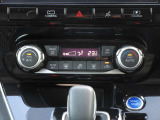 オートエアコンですので、車内を快適な空間に出来ます♪