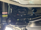 お車を安心してお乗りいただく為には、足回りの定期点検が欠かせません。サービスサポート(有償保証)では無料点検もご提供しており、安心のカーライフをお過ごしいただけるサポート体制が整っています。