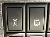 【両側パワースライドドア】スマートキーや運転席のスイッチで後席両側スライドドアの開閉が可能♪電動だから力を入れてドアを開ける必要が無く、小さなお子様でも簡単に開け閉めでき快適です♪
