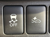 【三菱e-Assist】走行中に前方の車両等を認識し、衝突しそうな時は警報とブレーキで衝突回避と被害軽減をアシスト。より安全にドライブをお楽しみいただけます。