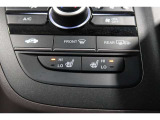 シートヒーター装備車両♪♪寒い冬はもちろん♪肌寒い春先・秋口まで活躍してくれるあると嬉しい装備です♪♪