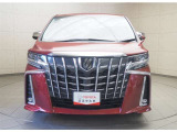ディーラー12ヶ月法定点検後のご納車で安心!エンジンオイル、オイルフィルター、ワイパーゴム、バッテリー交換いたします。詳しくはスタッフまでお問い合わせ下さい。