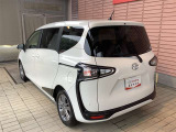 他にも画像がございますので、是非ご覧いただければと思います。より詳しくお車をご覧いただけます。