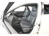 見通しのよいすっきりとした視界で、運転もしやすいです。