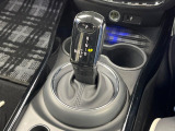 ●シフトノブの使用感も少なく、良好な状態です。