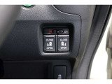 ◆◆両側電動スライドドア!!荷物で手が塞がる時など簡単にドアの開閉が出来ます!何より力いらずで開閉OK!女性やお年寄りにも優しい♪電動機能はOFFにもできますから元気なお子様の駆け出しも安心!