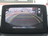 バックモニター搭載で車庫入れ安心!バック中の死角部分がモニターに映し出されるので安全性アップ!!