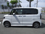 便利な両側電動スライドドア