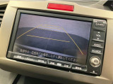 バックカメラが装備されており、後方の安全確認はもちろんのこと狭い場所での駐車や雨の日・夜間など視界の悪いコンディションでのストレスの軽減にもなります!