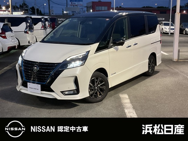 セレナ 1.2 e-POWER ハイウェイスターV アーバンクロム 