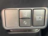 【プリクラッシュブレーキ(衝突軽減ブレーキ)】進路上の車両や歩行者をセンサーで 検出し、衝突の可能性が高いとシステムが判断し、警報やブレーキ力制御により運転者の衝突回避操作を補助します!
