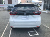全車中古車保証付きでの販売を行っておりますので、しっかりお車見させていただきます。お車の納車まで2.3週間お時間いただいております。