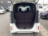 ラゲッジスペースは十分な広さを確保しております!