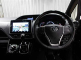 運転席に座ると☆こんな感じです♪