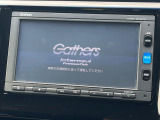 【純正ナビ】人気の純正ナビを装備しております。ナビの使いやすさはもちろん、オーディオ機能も充実!キャンプや旅行はもちろん、通勤や買い物など普段のドライブも楽しくなるはず♪