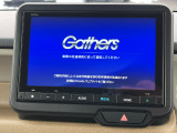 純正ナビ付いてます!フルセグTV、ミュージックプレイヤーとの接続もできますよ♪