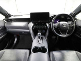 SUVならではの見晴らしの良い前方視界で快適なドライブをお楽しみいただけます!