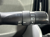 【オートライト(AUTO)】外の明るさをシステムが感知して、自動でヘッドライトが点灯します!ヘッドライトをつけ忘れを防ぐ便利機能です。