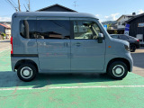 スライドドア付き!人の乗り降りから荷物の出し入れまで楽々です♪
