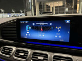 【アットホームな雰囲気のお店です】メルセデスに精通したスタッフが、心をこめてお車選びをお手伝い致します。是非メルセデスベンツへの想いをお聞かせください
