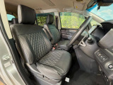 運転席シート廻りは使用感も少なく、良好な状態となっています。丁寧に使われていたことがよくわかりますね。