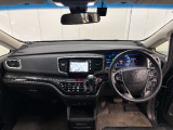 見通しの良い運転席回りとなっておりますので安心して運転をして頂けます!窓が大きいので明るく開放的な室内です