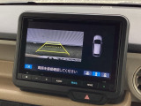 バックカメラも装備しております。車庫入れの苦手なお客様も安心!重宝してくれます!