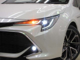 LEDヘッドライトです。デザイン性がよくとても明るいので、夜間の走行や悪天候でも安心です。しかも長寿命!
