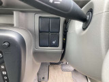 運転席用シートヒーター装備。