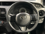 インテリアに合わせたデザインのステアリングは、運転される方のことも考え、運転しやすい形状、大きさです。是非一度、実際に触ってお確かめください。