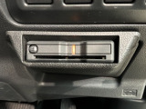 いまや快適なカーライフに欠かせないETCが付いています。