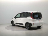 ご覧の車両以外にも多数のU-Carを展示販売しております。