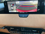 360&deg;ビューモニター搭載!駐車が苦手な方も、これが有れば安心です!死角がなく安全が確保できます♪