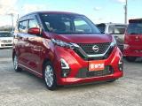 新車と同様の保証(有料)がつけられます。また各地域の店舗に最新の大型整備工場とプロメカニックが常駐しておりアフターメンテナンスもお任せください。